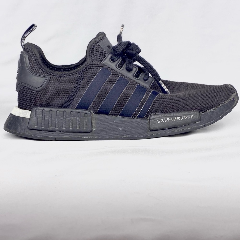 Adidas NMD_R1 Japanese Side Print Sneaker in Black White Mens Size 9.5